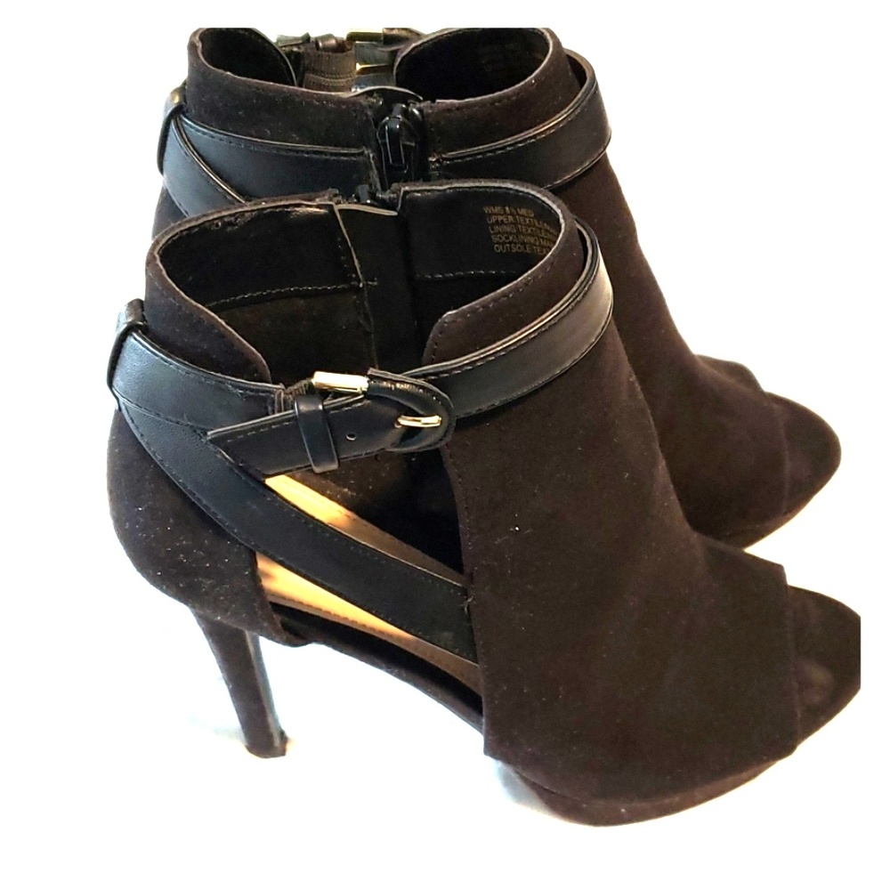 Apt. 9 faux suede peep toe booties